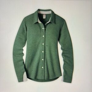 Stio Women's Green Button-Down Shirt
